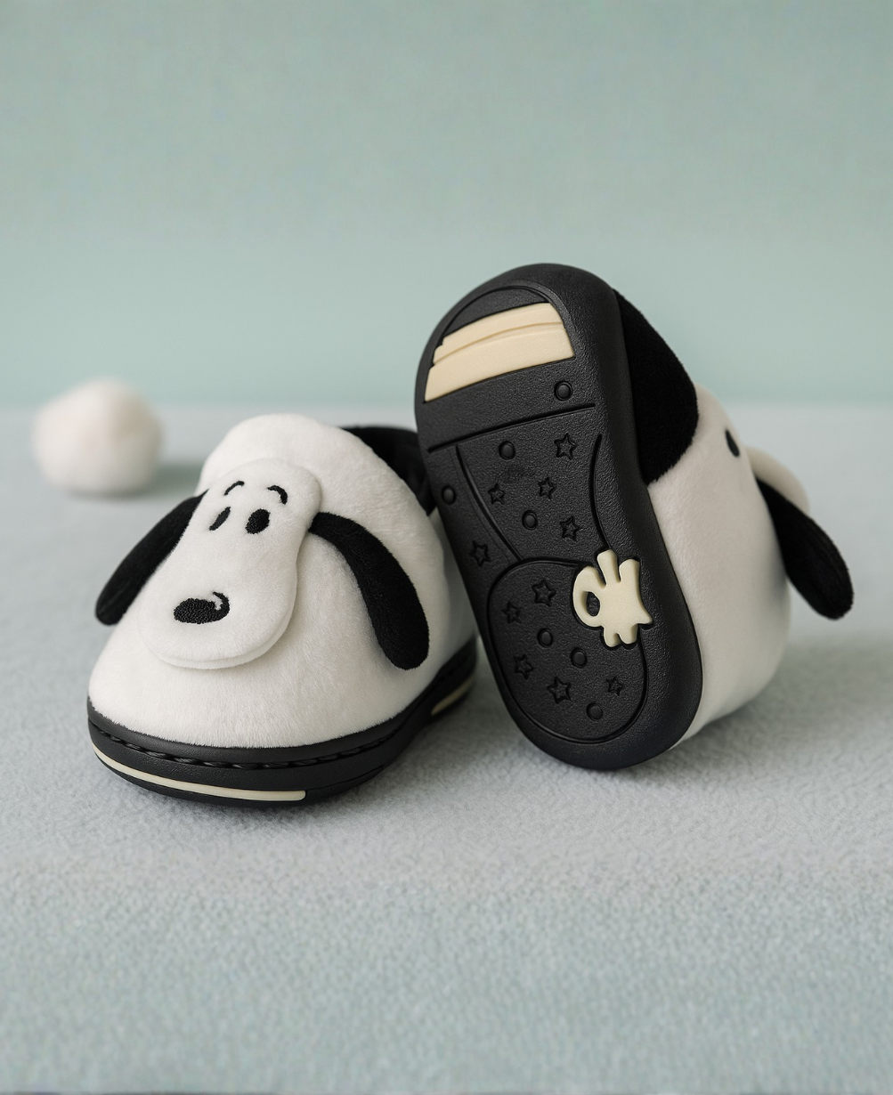 Cute Snoopy Plush Winter Slippers